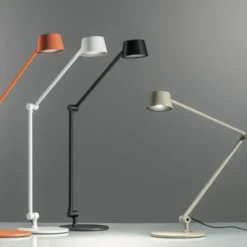 Efira lampada tavolo di design