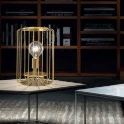 Futura lampada da tavolo