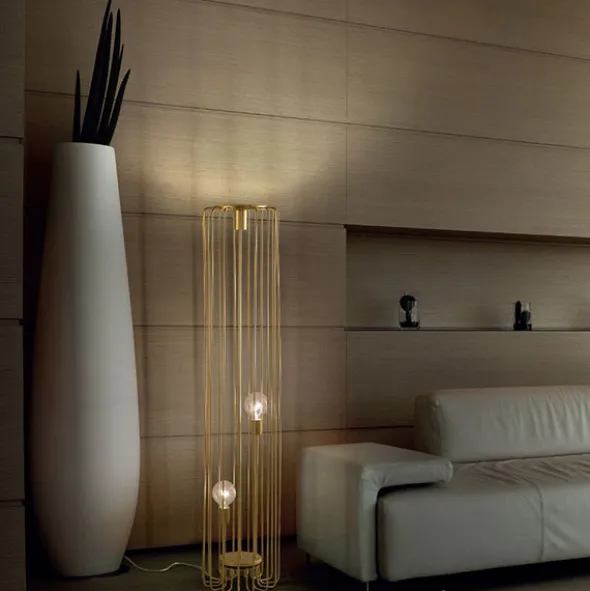 Futura lampada da terra