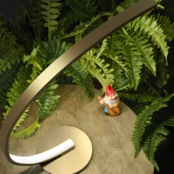 Iole lampada da tavolo di design