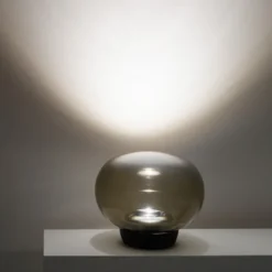 La Mariée lampada da tavolo di design