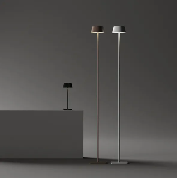 Pure lampada da tavolo da esterno