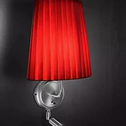 Semplice applique con luce
