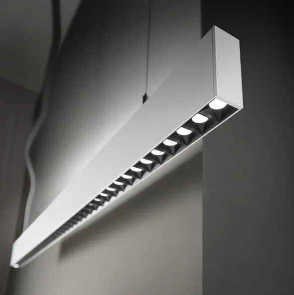 Steel lampada a sospensione lineare